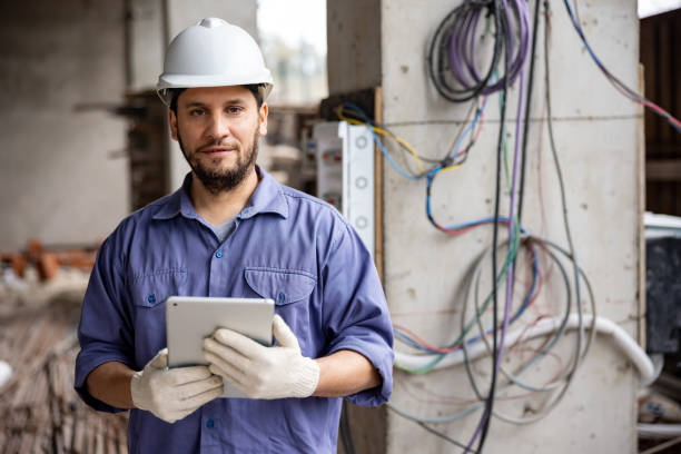 Best Licensed Electrician  in Merriam Woods, MO